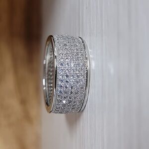STUNNING MICRO SHIMMER CHANNEL CZ BAND